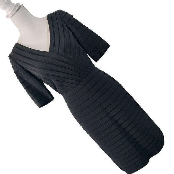 ADRIANNA PAPELL! BLACK STRETCH PETIT-PLEAT/MINI TIERED CRISS-CROSS DRESS! SZ 14 - Picture 1 of 11